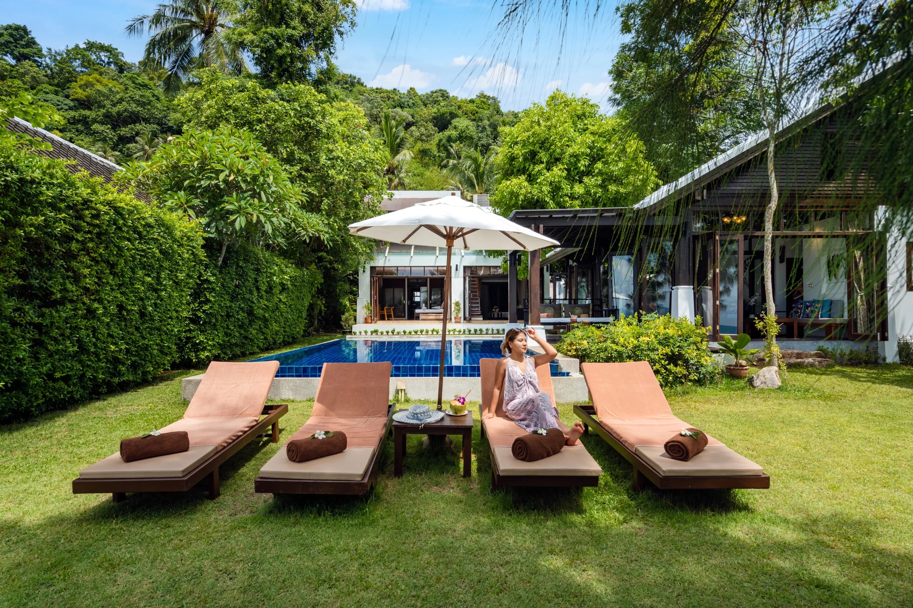 The Emerald Hill Beach Villa 8